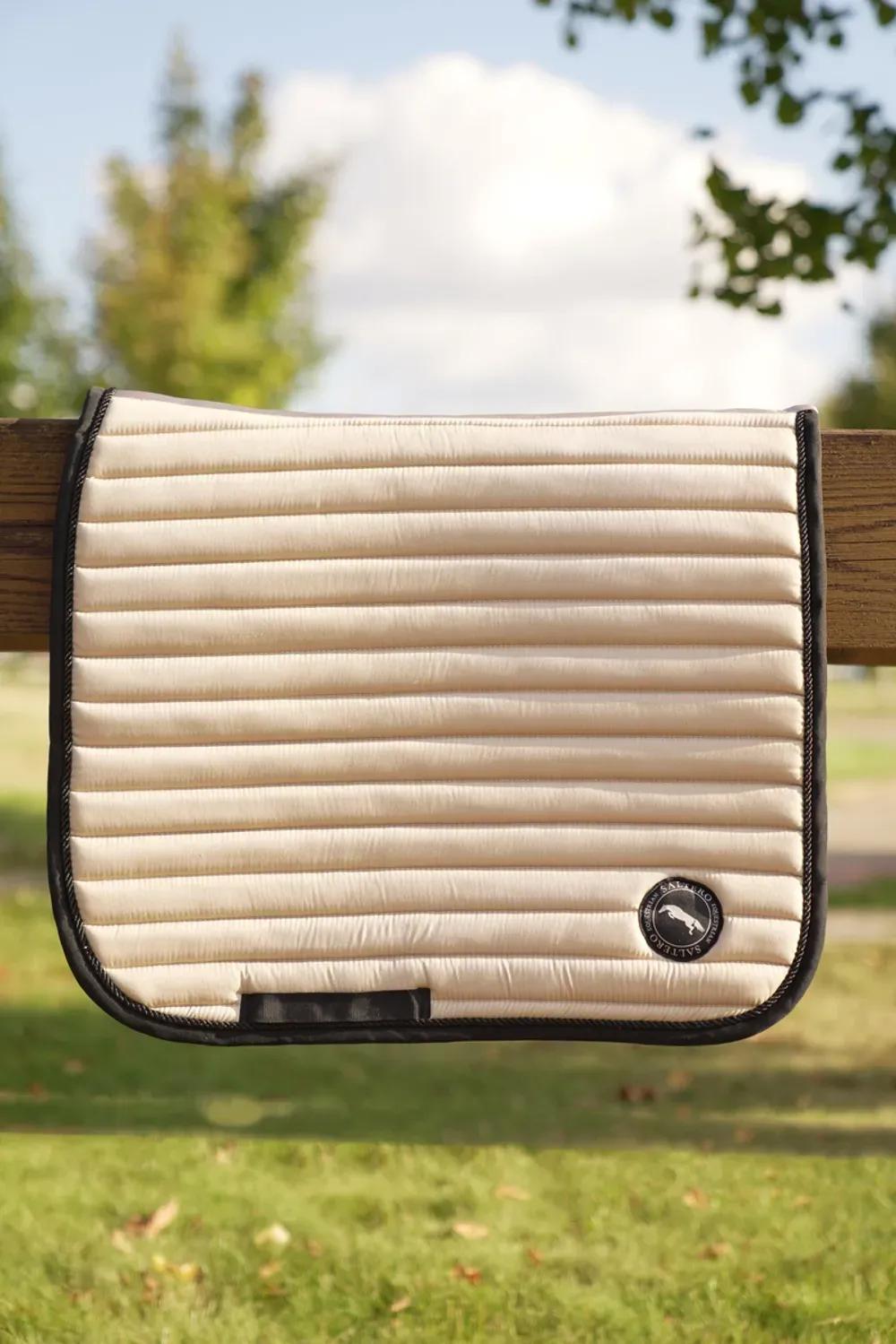Вальтрап Dressage Satin