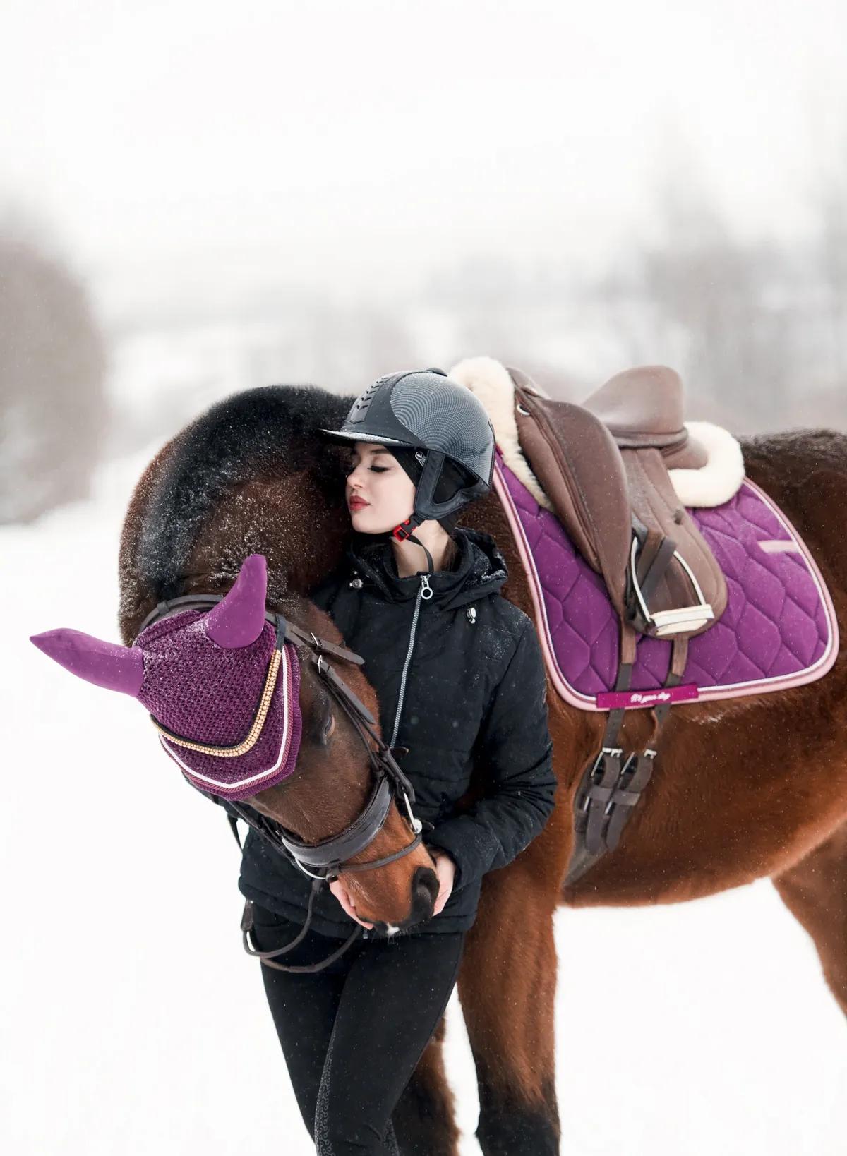Ушки для лошади из коллекции Magic II от Elegant Equine